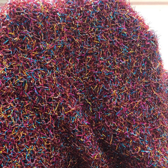 Cropped sweater - Picture 7 of 7